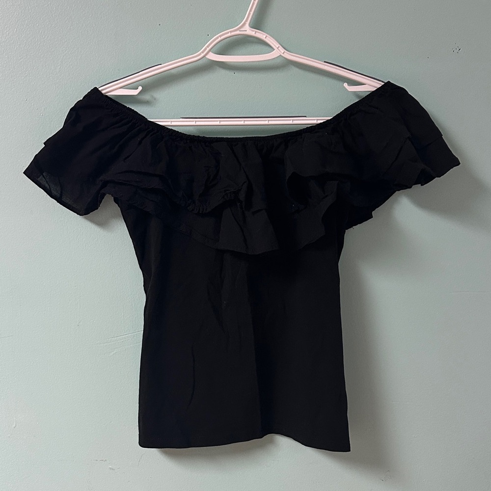 H&M Black Ruffled Blouse